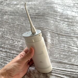 Panasonic EW-DJ40 DentaCare Cordless Rechargeable Oral Irrigator Dental Floss